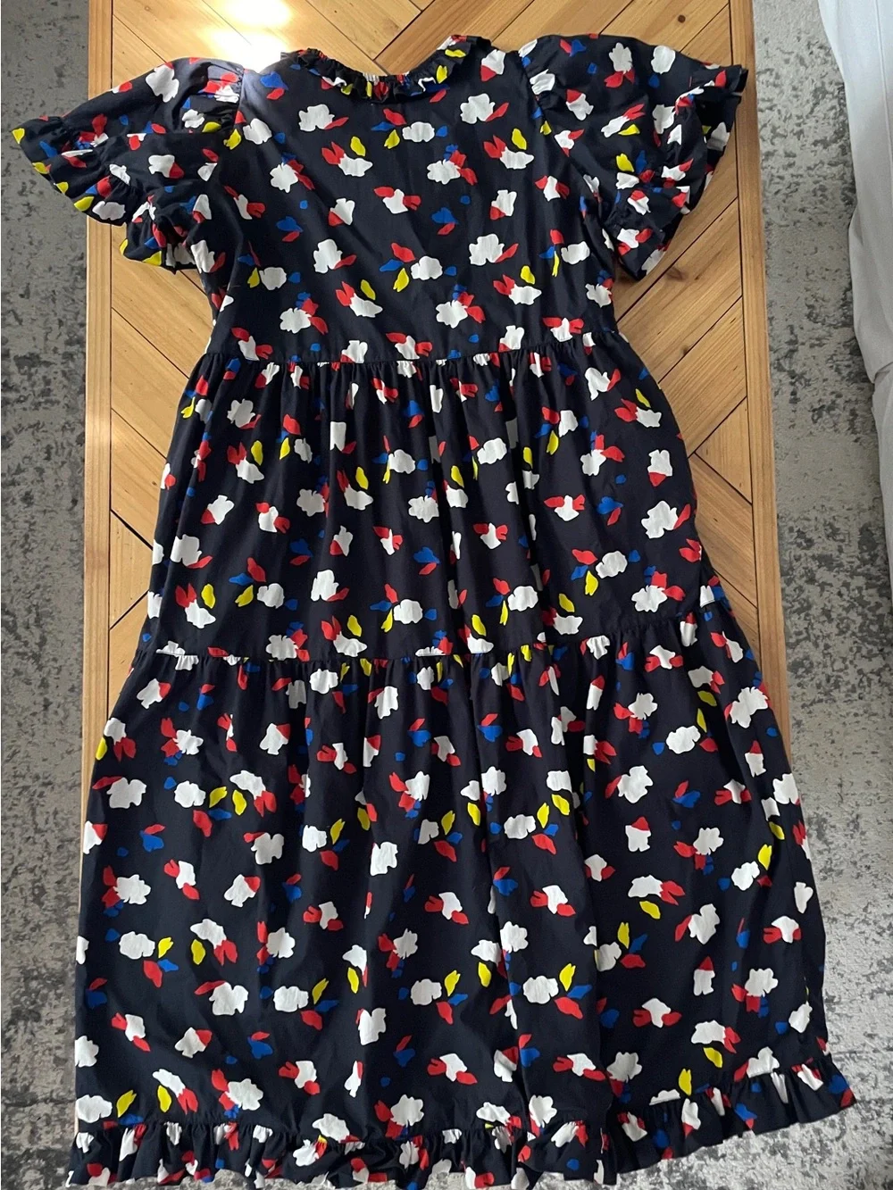 Clare V. Martine Dress Black High-Low Floral Print Midi Skirt size M . - Picture 10 of 11